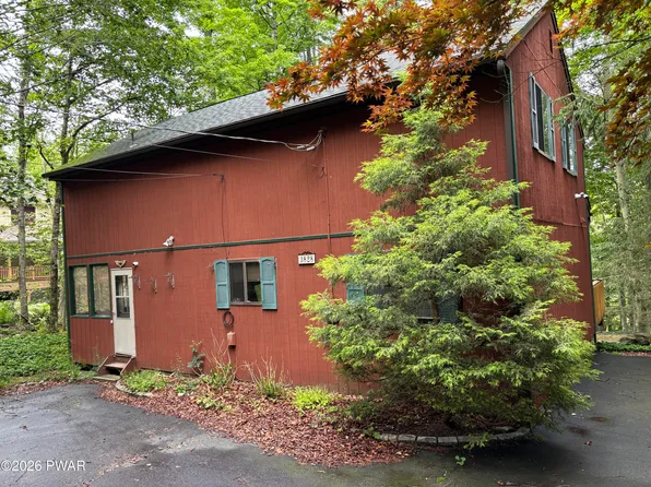 74 Splitrail Ln, Lake Ariel, PA 18436