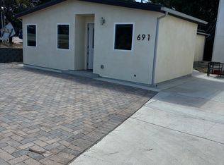 687-89 Requeza St, Encinitas, CA 92024