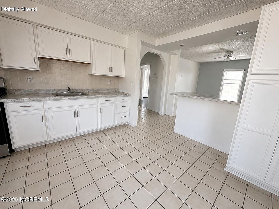 1st image of 57 Osborn St #2