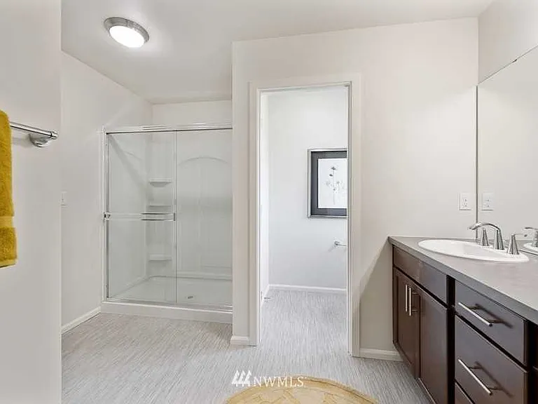 9119 Alyssum Ln SE — Photo 10