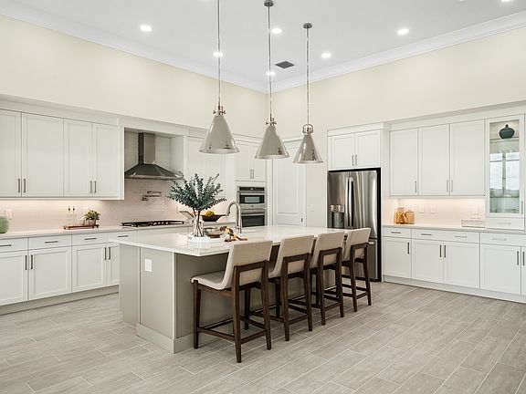 Kitchen Callie Model