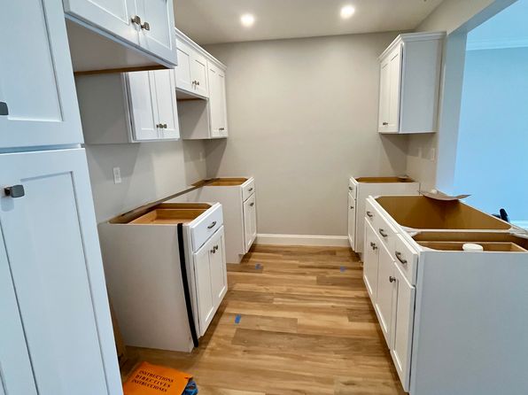 15 Hamilton St #0
