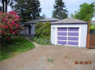 14316 Lake Rd, Lynnwood, WA 98087