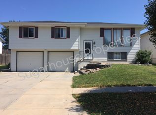 1540 SW 32nd St, Lincoln, NE 68522