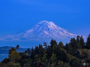 190 Harbor Square Loop NE UNIT C425, Bainbridge Island, WA 98110