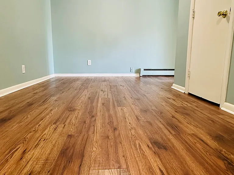 80 Main St #1W — Photo 10