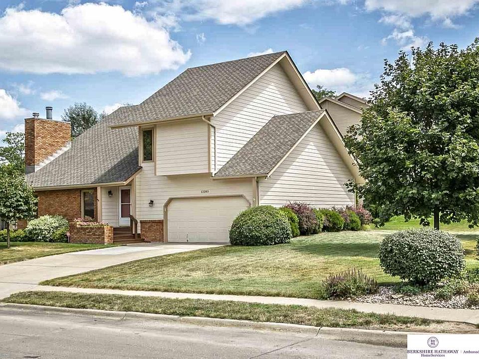 1st image of 12393 Rose Ln