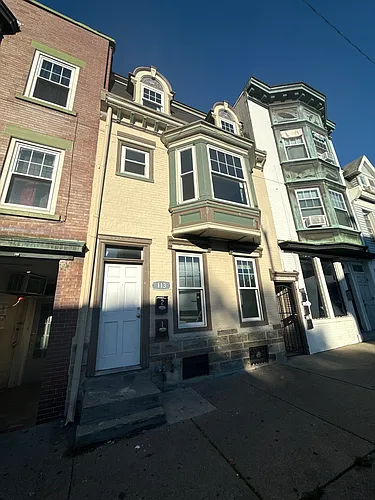 113 S 8th St #2 Photo 1