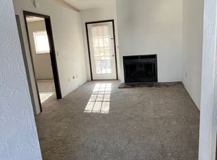 402 N Hesperia St APT F, Collinsville, IL 62234