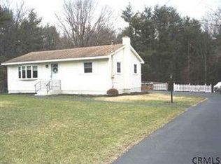 40 Beaver Rd, Nassau, NY 12123