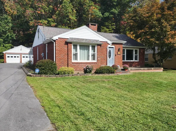 808 W 15th St, Tyrone, PA 16686
