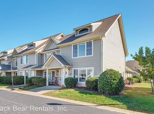 102 Rotunda Cir, Asheville, NC 28806