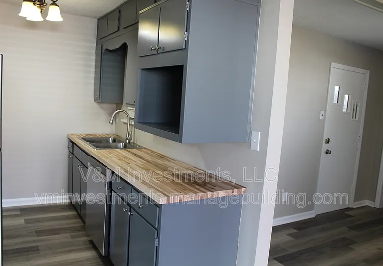 3837 Wem Dr — Photo 6
