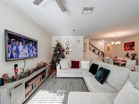 2nd image of 8506 Wingfoot Rd