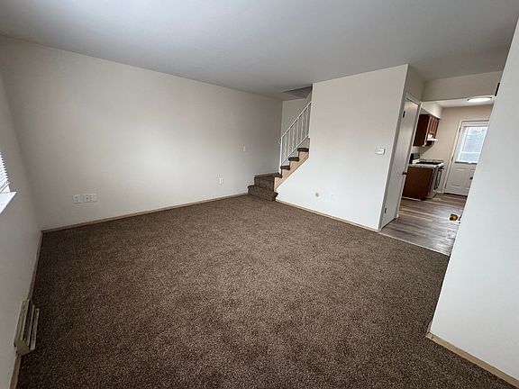 2nd image of 2611 Shoreland Ave #Shore5