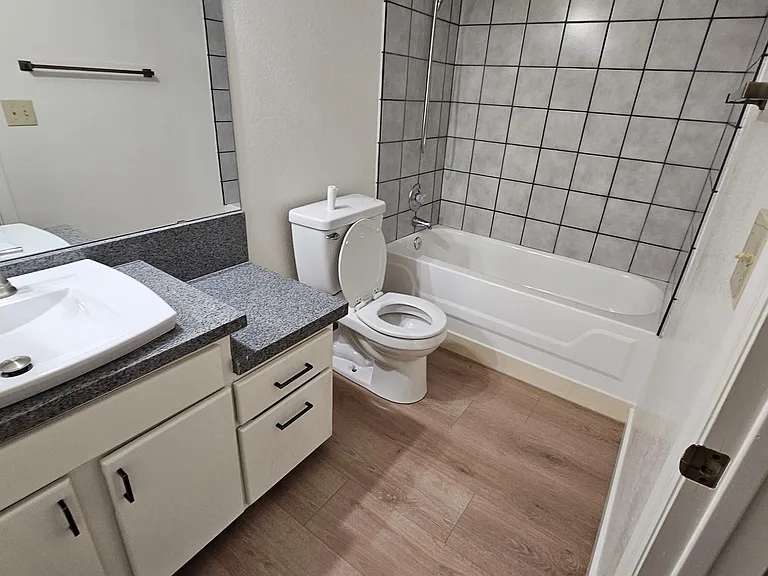 5012 E Presidio Rd — Photo 21
