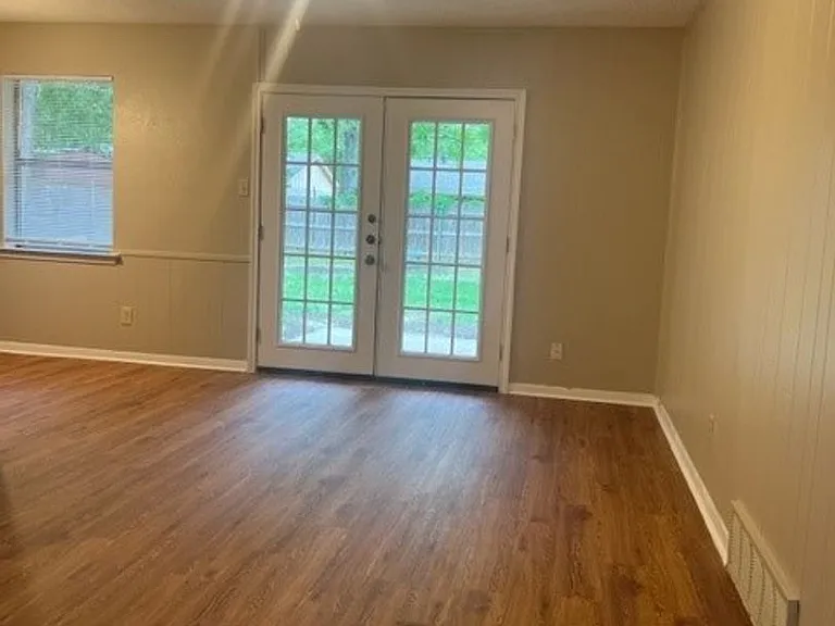 3401 Hummingbird Ln — Photo 9