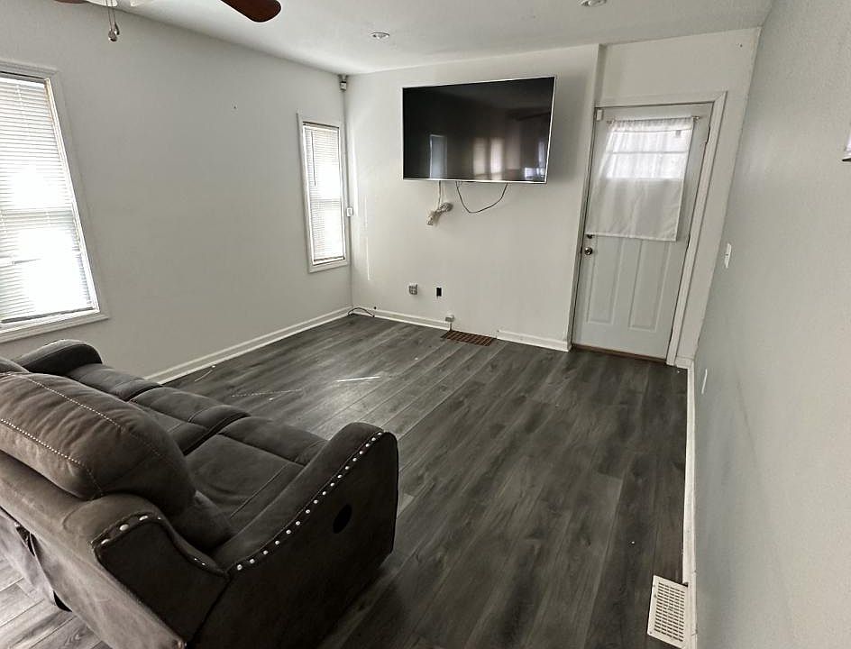 2854 Mount Olivet Rd, Kalamazoo, MI 49004 Zillow