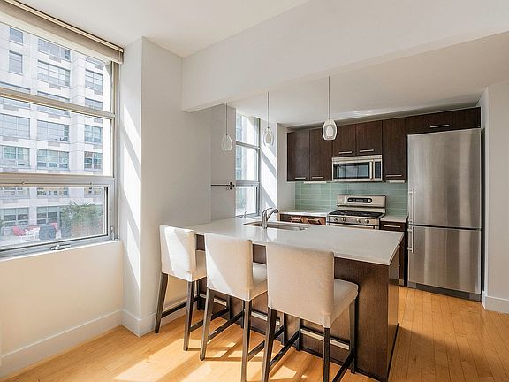 2nd image of 526 47th Rd APT 3C