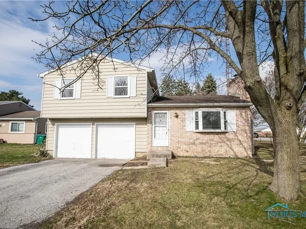 102 Chantilly Rue, Northwood, OH 43619