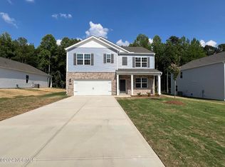 934 Ocean Ct, Carthage, NC 28327