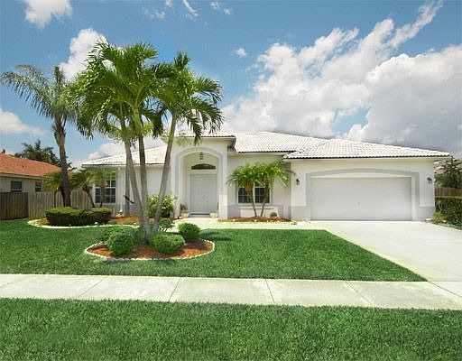 Front of Home - CBS Const.