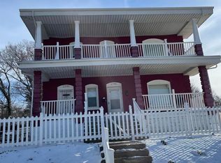 2743 Garfield Ave, Kansas City, MO 64109