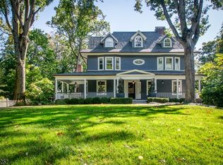 47 Whittredge Rd, Summit, NJ 07901