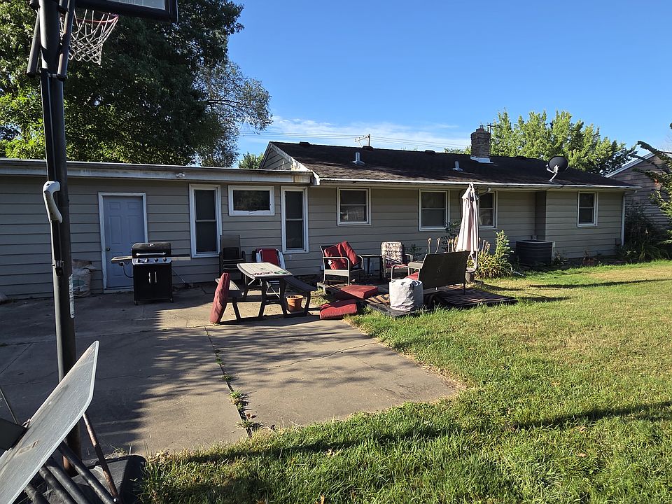 2nd image of 2281 W County Road East E