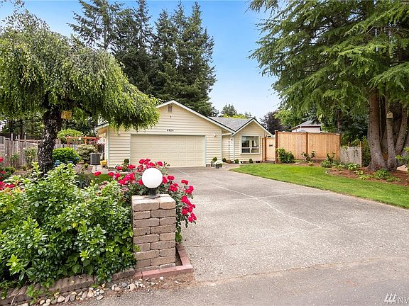 2nd image of 4920 Orvas Ct SE