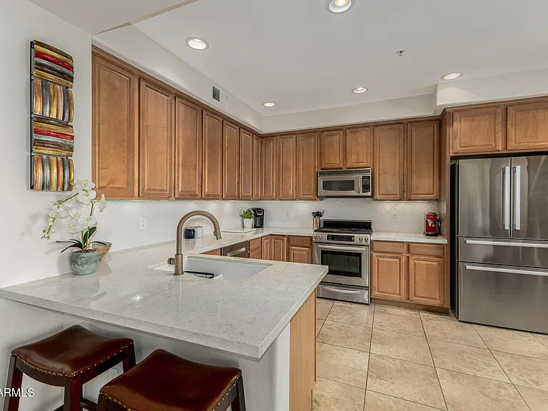 10260 E White Feather Ln #1011 — Photo 8
