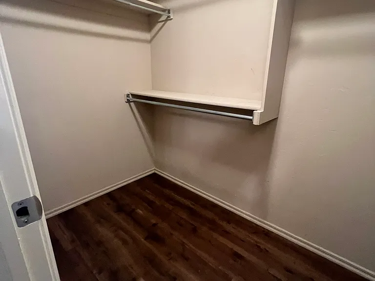 18509 Agua Dr — Photo 15