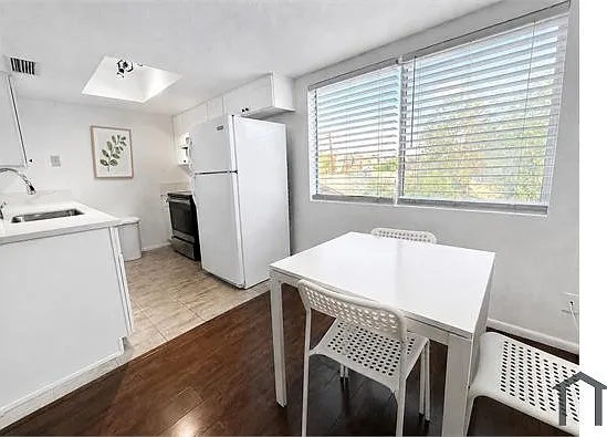 2 bed, 863 sqft, $1,550 — Photo 4