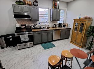 6 Dakota St APT 2, Dorchester Center, MA 02124