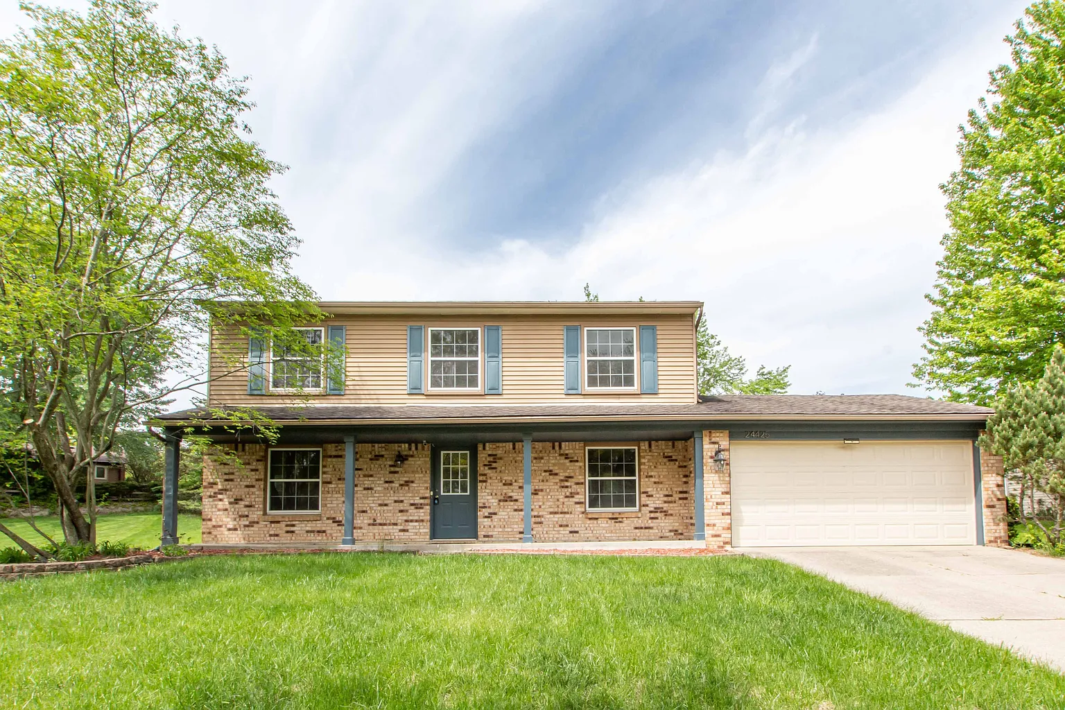24425 Bonnie Brook Dr photo 1