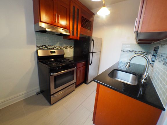 2nd image of 3112 42nd St APT 12