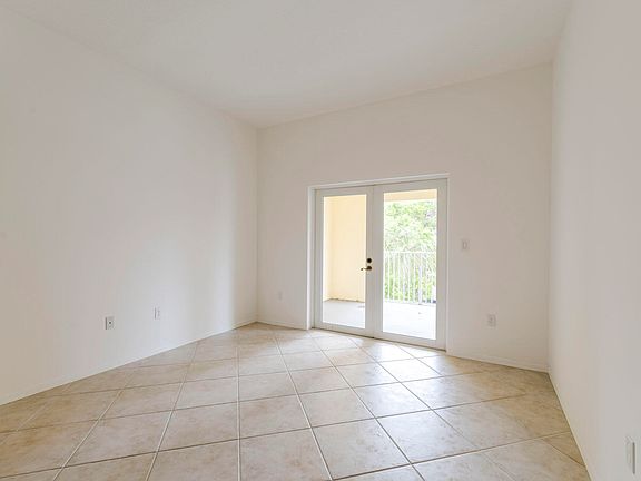 3rd image of 1150 Town Center Drive #201
