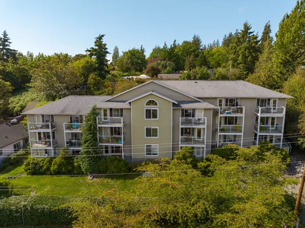 Boardwalk Apartments