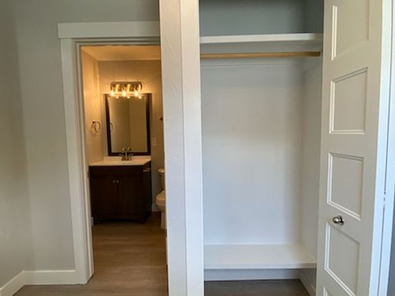 3rd image of 1520 D St Unit 8