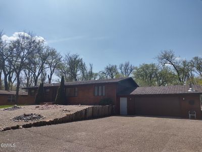 4913 Tokach Dr S, Mandan, ND, 58554