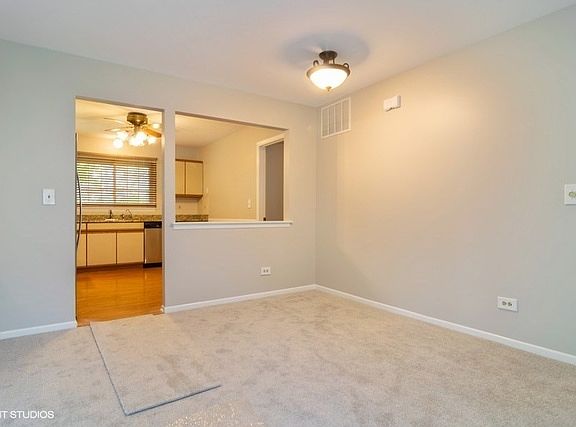 5th image of 2110 Southwind Cir S