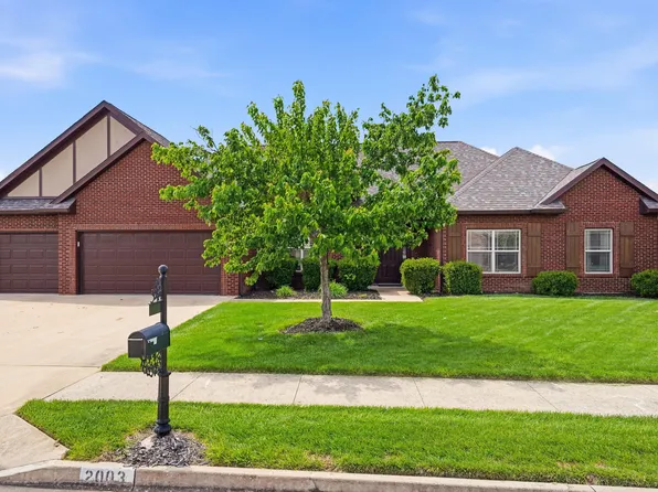 2003 August Briggs Dr, Columbia, MO 65201