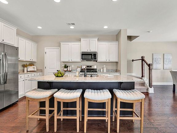 4th image of 107 Coogan Ln