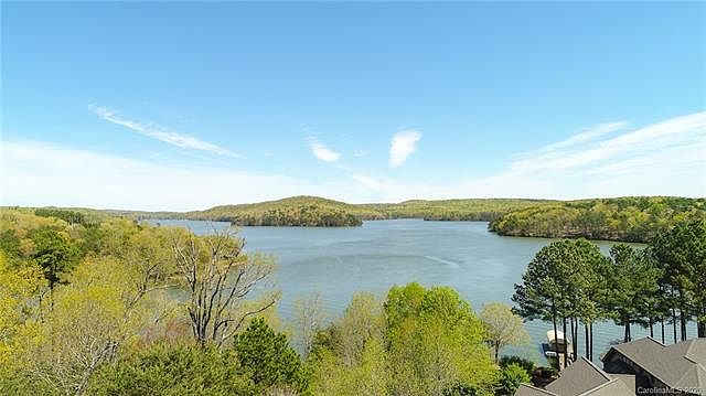 1st image of 159 Moss Bank Ct #123
