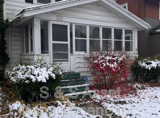 1213 Edward St, Lansing, MI 48910