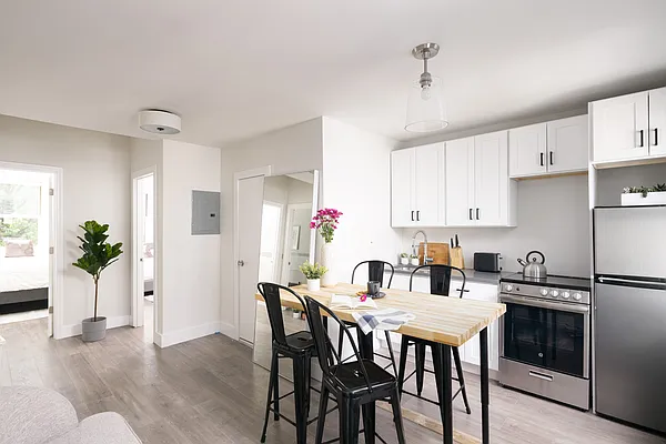 Rented by Nooklyn NYC LLC | media 1