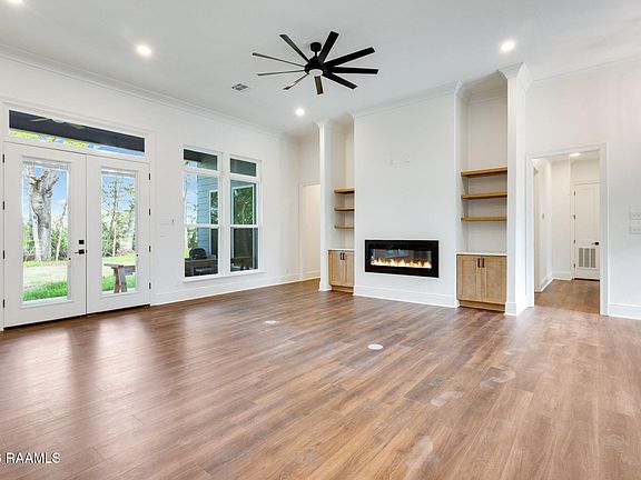 4th image of 141 Rue De Hunter
