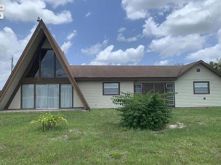 31110 US Highway 441 N — Photo 1