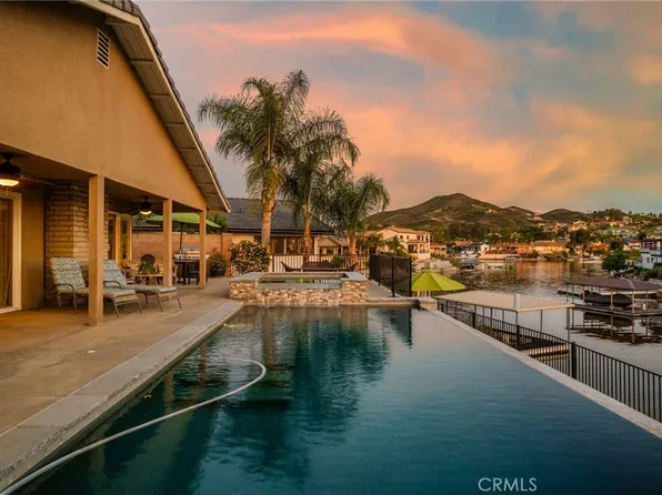 30249 Spray Dr, Canyon Lake, CA 92587