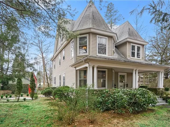 395 West Avenue, Darien, CT 06820